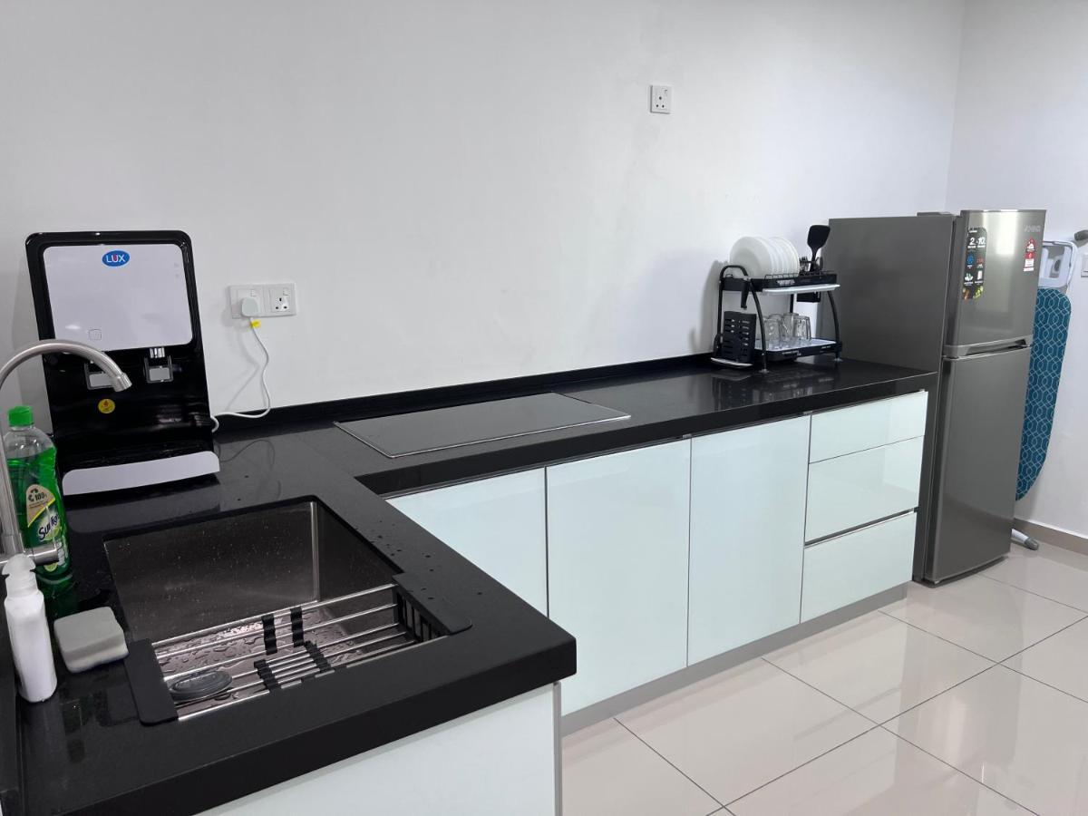 Metropol Serviced Apartment At Bukit Mertajam, Pulau Pinang Экстерьер фото